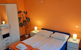Rooms Modrusan