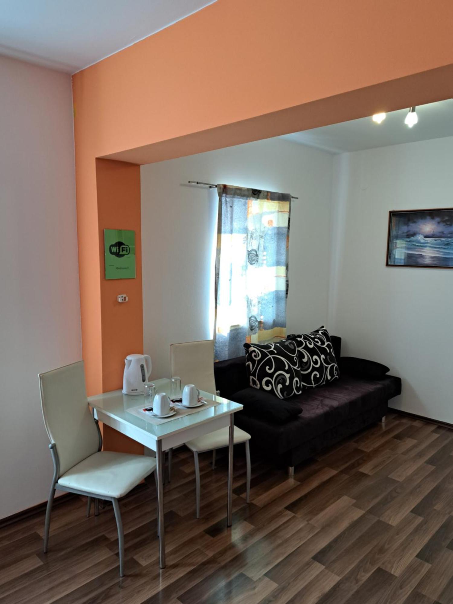 Rooms Modrusan Szluin Kültér fotó